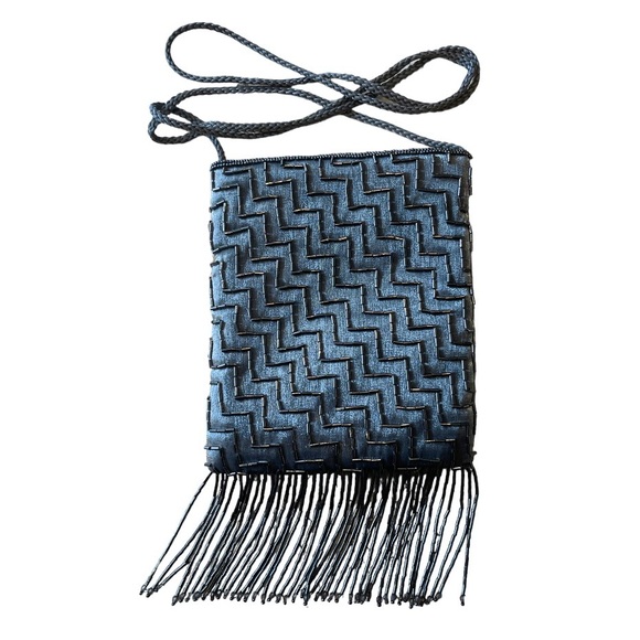 SASHA NEW YORK | NWOT Silver/Gray Beaded Fringe Evening Bag w/ Strap - Picture 2 of 9